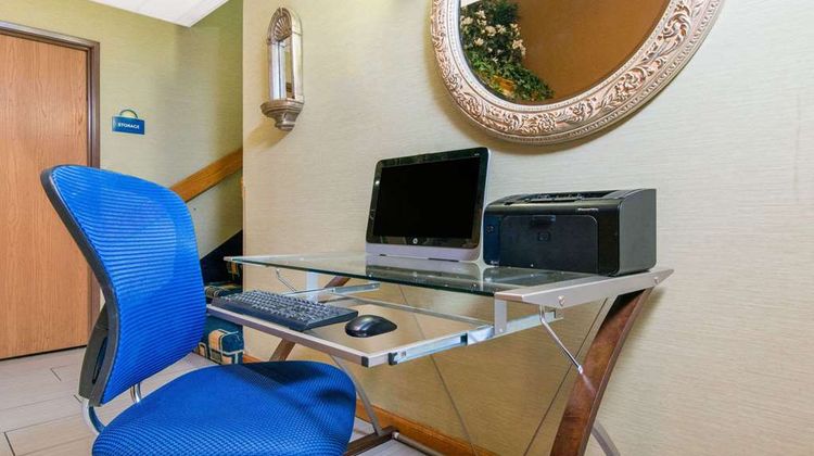 Days Inn & Suites Wichita Other