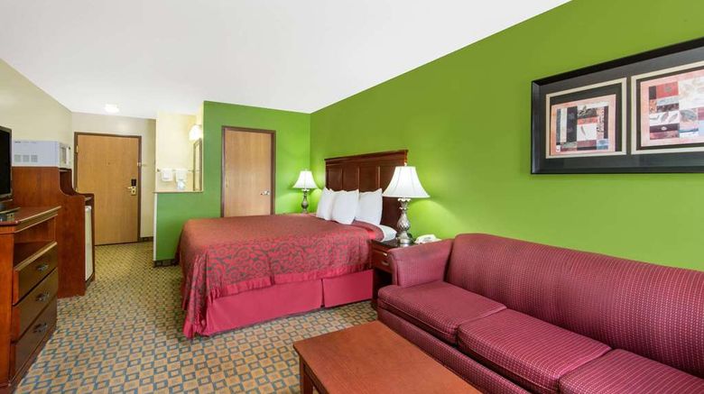 <b>Days Inn & Suites Wichita Room</b>. Images powered by <a href="https://iceportal.shijigroup.com/" title="IcePortal" target="_blank">IcePortal</a>.