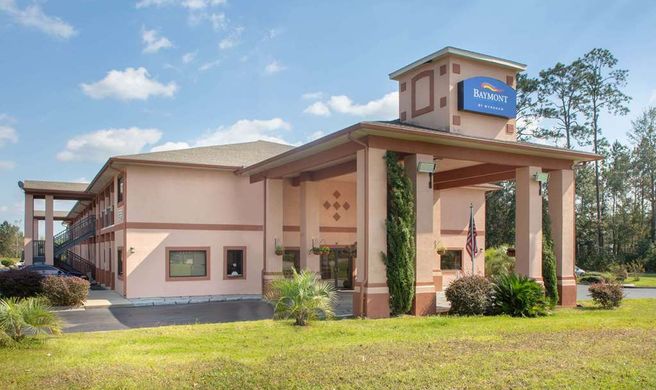 Baymont by Wyndham Tallahassee/Midway Exterior