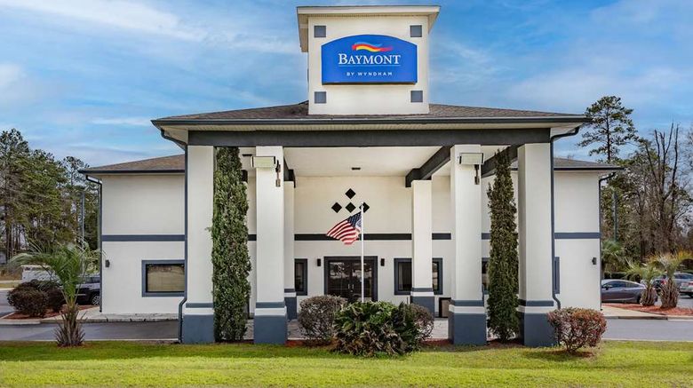 <b>Baymont by Wyndham Tallahassee/Midway Exterior</b>. Images powered by <a href="https://iceportal.shijigroup.com/" title="IcePortal" target="_blank">IcePortal</a>.