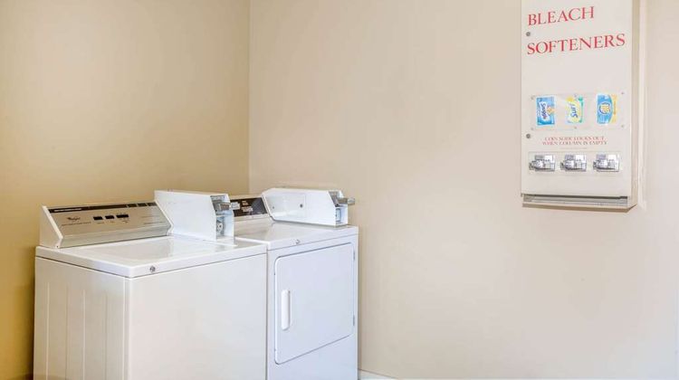 Days Inn Lonoke Other
