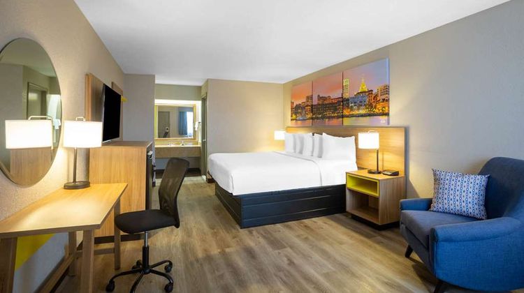 Days Inn Lonoke Room