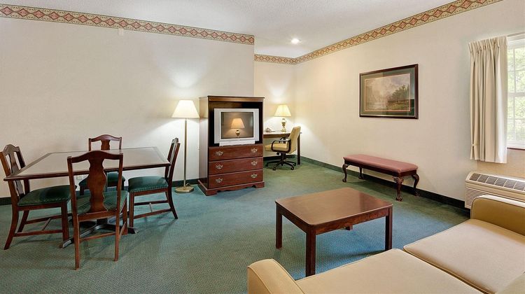 Days Inn Lisbon Suite