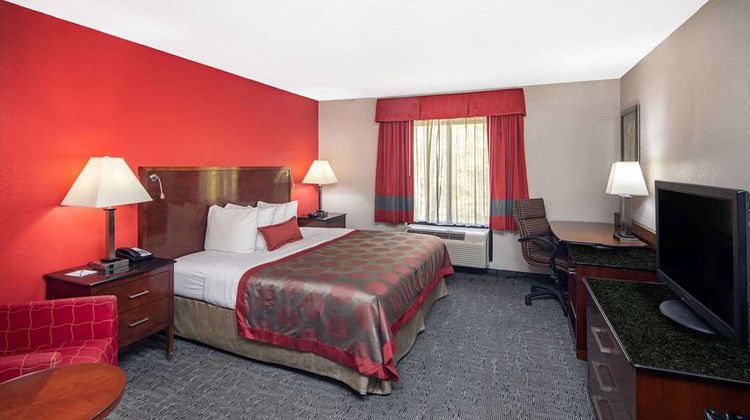 Ramada Limited Alpharetta Suite