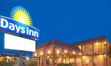 Tree Inn & Suites Albuquerque