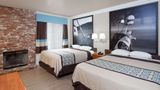 Super 8 Santa Clarita/Valencia Room