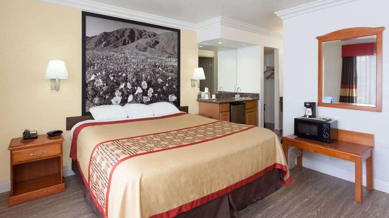 <b>Super 8 Santa Clarita/Valencia Room</b>. Images powered by <a href="https://iceportal.shijigroup.com/" title="IcePortal" target="_blank">IcePortal</a>.