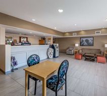 Super 8 Quartzsite Lobby