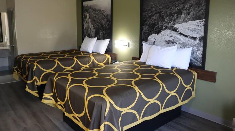 Super 8 Cabot Room