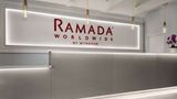 Ramada Anaheim Convention Center Lobby