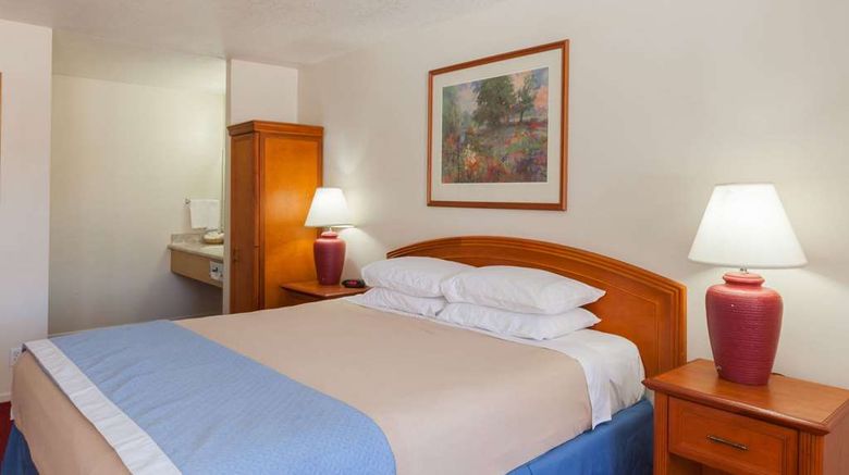 <b>Days Inn Castaic Six Flags Magic Mt Room</b>. Images powered by <a href="https://iceportal.shijigroup.com/" title="IcePortal" target="_blank">IcePortal</a>.