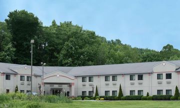 Super 8 Grove City