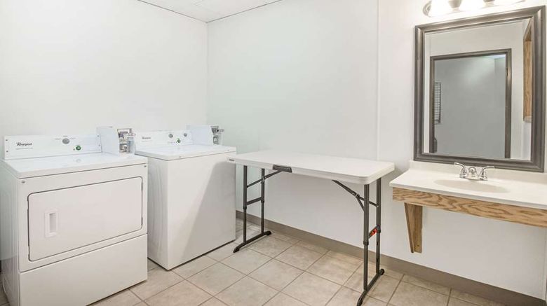 <b>Super 8 Grove City Other</b>. Images powered by <a href="https://iceportal.shijigroup.com/" title="IcePortal" target="_blank">IcePortal</a>.