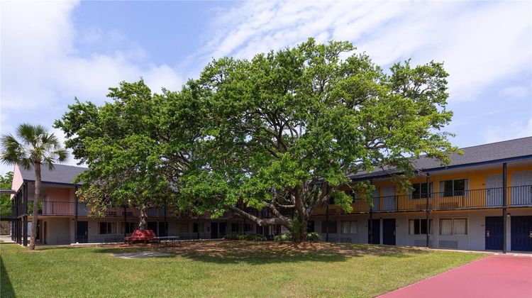 Super 8 Biloxi Other