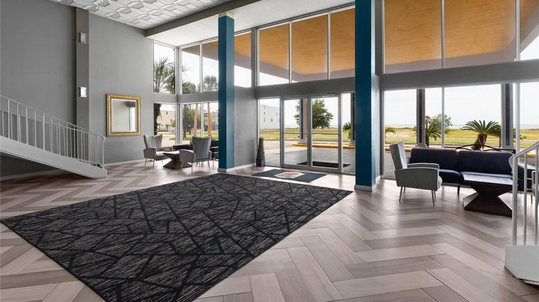 <b>Super 8 Biloxi Lobby</b>. Images powered by <a href="https://iceportal.shijigroup.com/" title="IcePortal" target="_blank">IcePortal</a>.