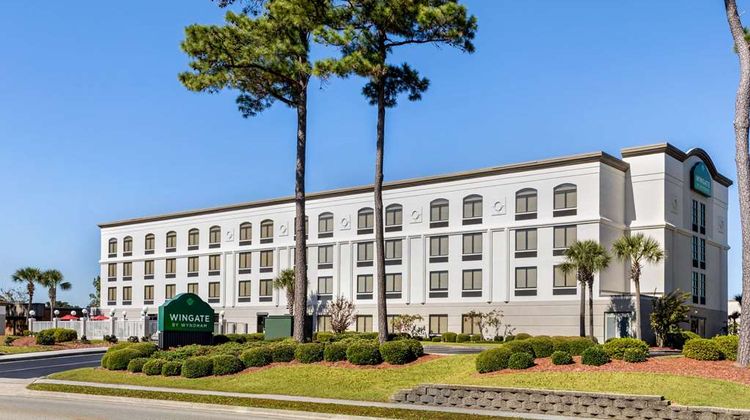 Wingate by Wyndham Wilmington Exterior