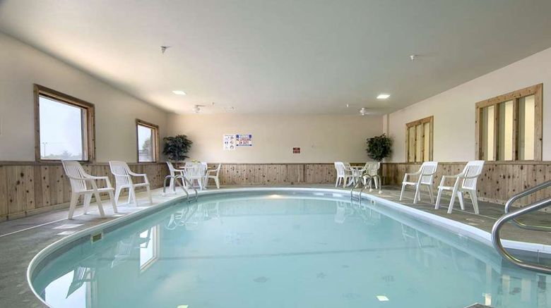 <b>Super 8 Mason City Pool</b>. Images powered by <a href="https://iceportal.shijigroup.com/" title="IcePortal" target="_blank">IcePortal</a>.