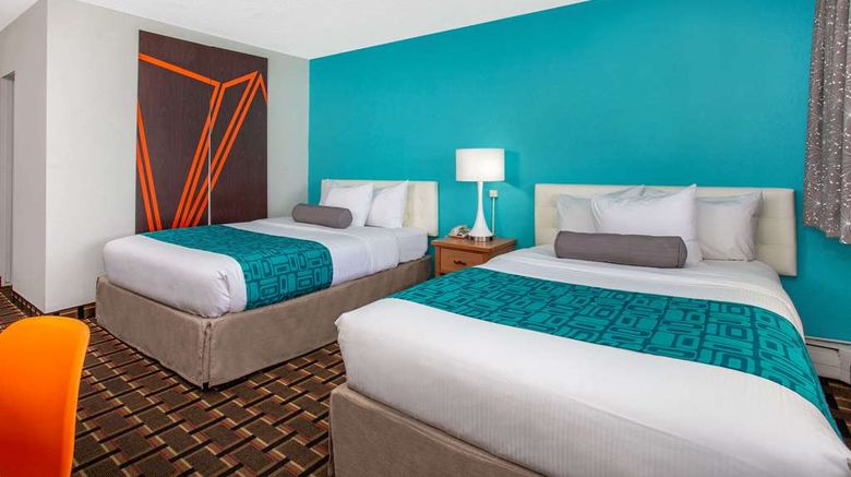 <b>Howard Johnson Express Colorado Springs Room</b>. Images powered by <a href="https://iceportal.shijigroup.com/" title="IcePortal" target="_blank">IcePortal</a>.