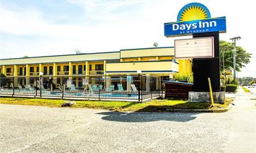 Days Inn Little River