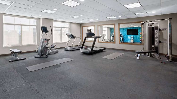 La Quinta Inn & Suites Mooresville Health