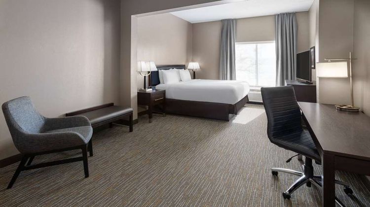 La Quinta Inn & Suites Mooresville Room