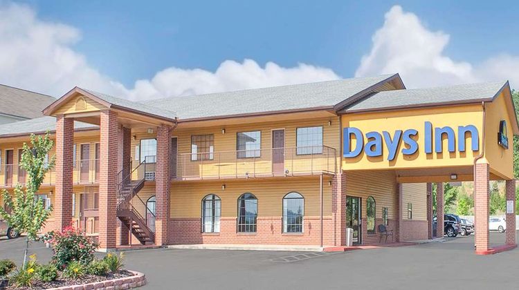 Days Inn Fayetteville Exterior