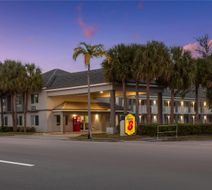 Super 8 Dania/Fort Lauderdale Arpt Exterior