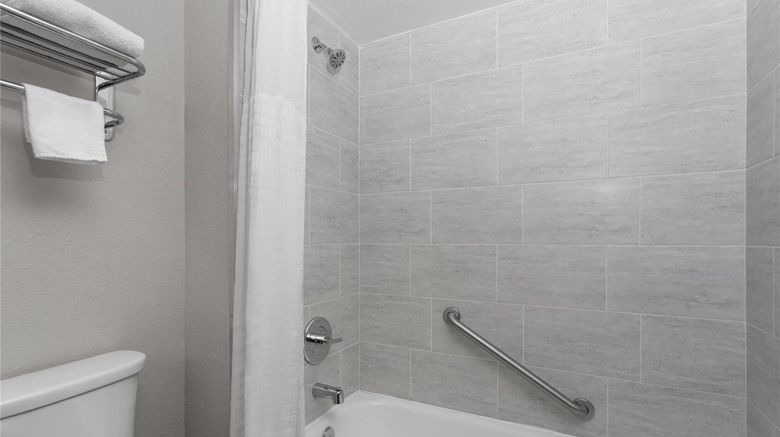 <b>Super 8 Dania/Fort Lauderdale Arpt Suite</b>. Images powered by <a href="https://iceportal.shijigroup.com/" title="IcePortal" target="_blank">IcePortal</a>.