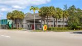 Super 8 Dania/Fort Lauderdale Arpt Exterior
