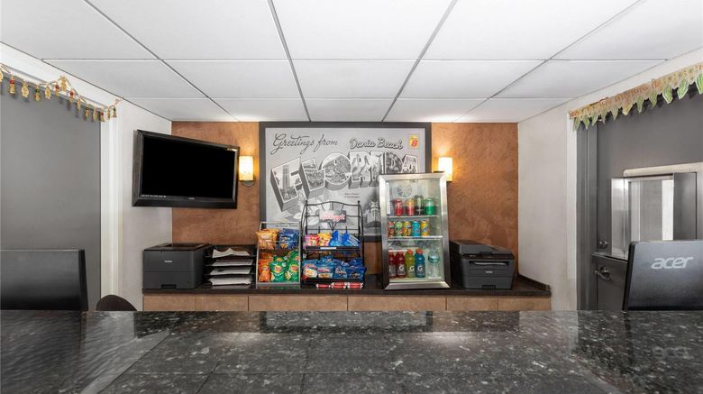 <b>Super 8 Dania/Fort Lauderdale Arpt Other</b>. Images powered by <a href="https://iceportal.shijigroup.com/" title="IcePortal" target="_blank">IcePortal</a>.