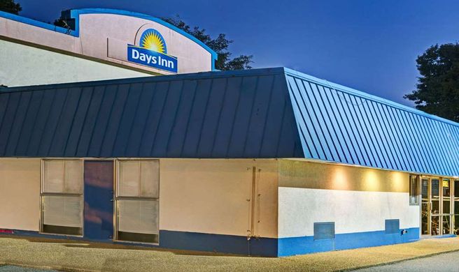 Days Inn Elizabeth City Exterior