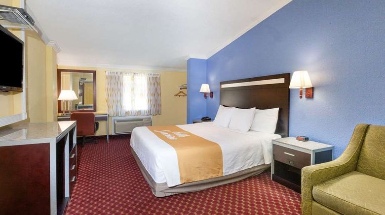 <b>Days Inn Nanuet Spring Valley Room</b>. Images powered by <a href="https://iceportal.shijigroup.com/" title="IcePortal" target="_blank">IcePortal</a>.