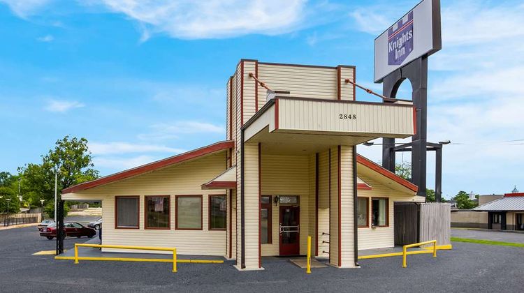 Knights Inn Fayetteville/Fort Bragg Exterior