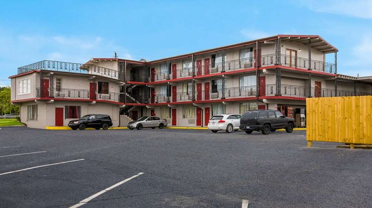 Knights Inn Fayetteville/Fort Bragg Exterior