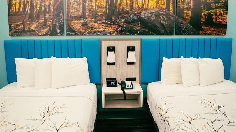 Days Inn Southington Room