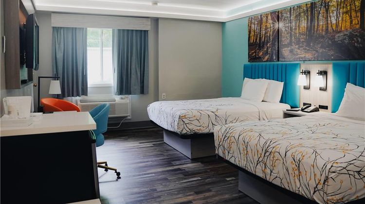 Days Inn Southington Room