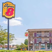 Super 8 Manassas