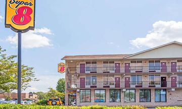 Super 8 Manassas