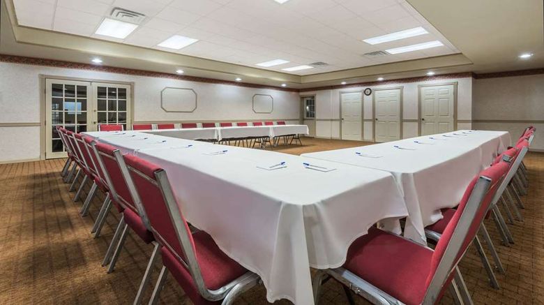 <b>Howard Johnson Express Springfield Meeting</b>. Images powered by <a href="https://iceportal.shijigroup.com/" title="IcePortal" target="_blank">IcePortal</a>.