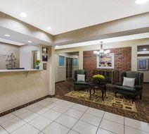 Howard Johnson Express Springfield Lobby