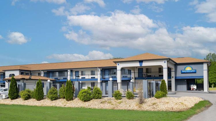 Days Inn Hamilton Exterior