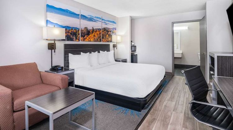 Days Inn Hamilton Room