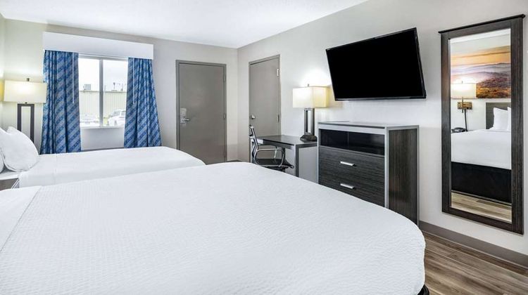Days Inn Hamilton Room