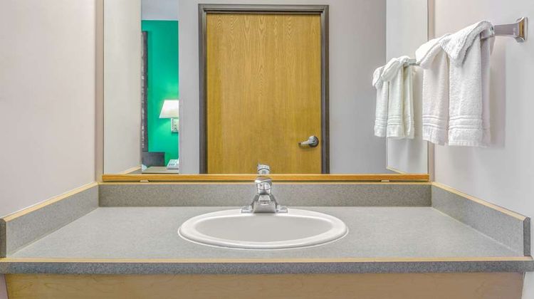 Super 8 Heyburn Burley Area Room