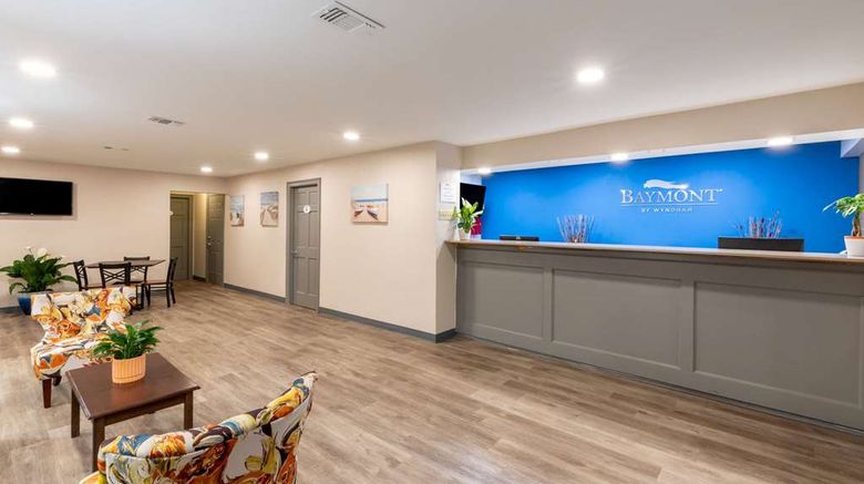 <b>Baymont by Wyndham Biloxi/Ocean Springs Lobby</b>. Images powered by <a href="https://iceportal.shijigroup.com/" title="IcePortal" target="_blank">IcePortal</a>.