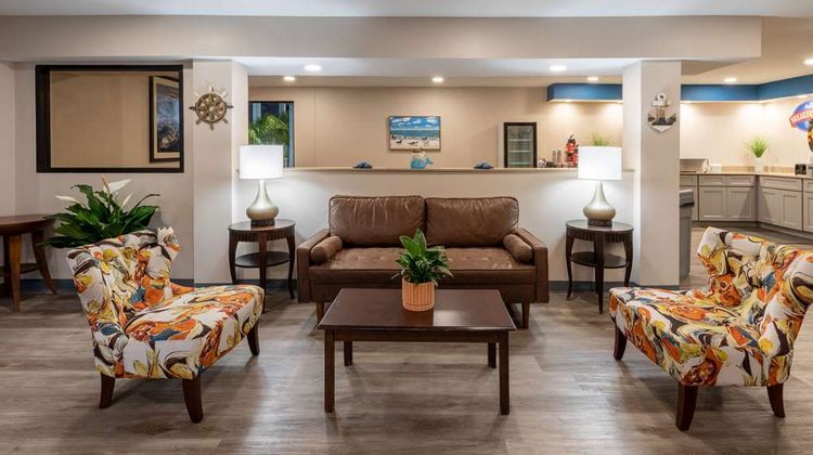 Baymont by Wyndham Biloxi/Ocean Springs Lobby