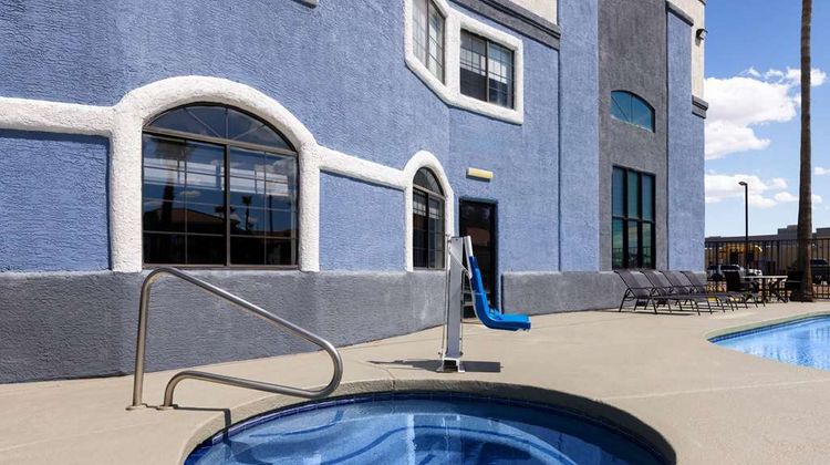 Days Inn & Suites Tucson/Marana Pool