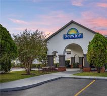 Days Inn Lincoln Exterior