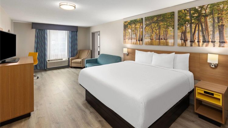 Days Inn Lincoln Suite