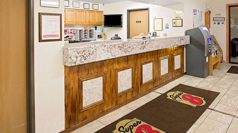 <b>Super 8 Omaha Eppley Airport/Carter Lake Lobby</b>. Images powered by <a href="https://iceportal.shijigroup.com/" title="IcePortal" target="_blank">IcePortal</a>.